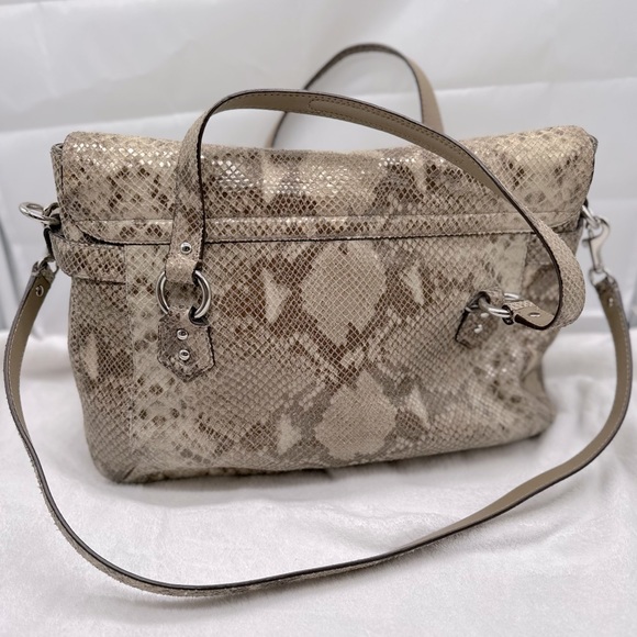 *Sold* Coach Campbell Eva Exotic Python Snakeskin Satchel w/ dust bag - Picture 2 of 12